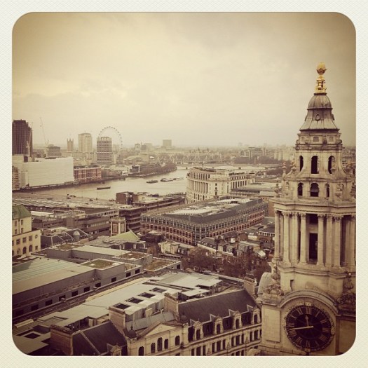 23749_736307313804_499168664_n